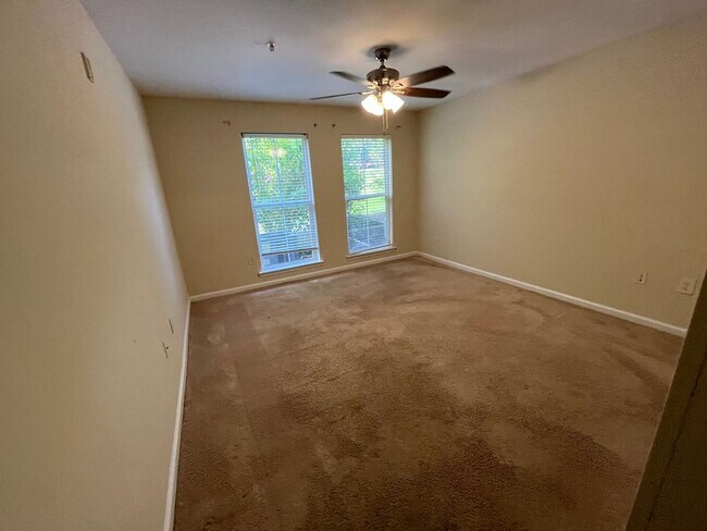 Building Photo - 14-1414 Jones