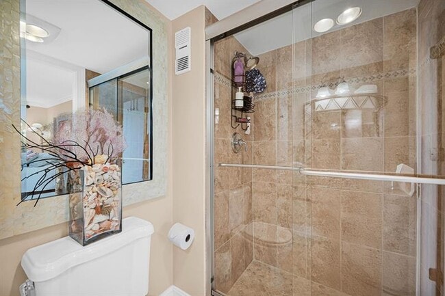 Building Photo - 3301 S Ocean Blvd