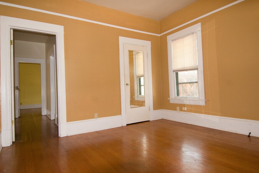 N. BED ROOM - 221 E Cache La Poudre St