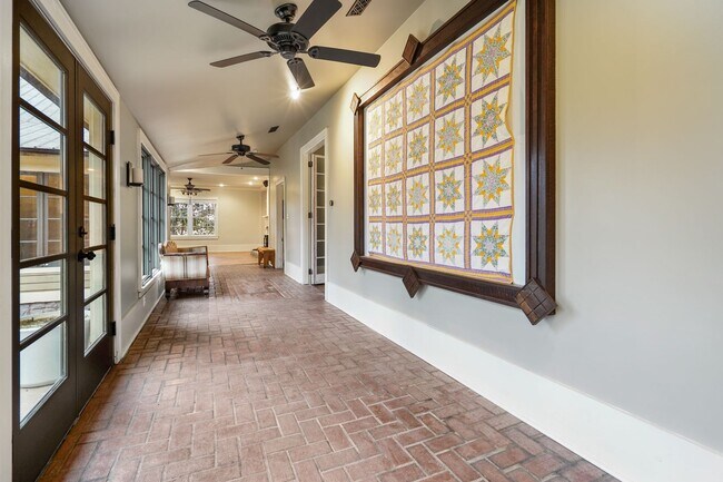 Building Photo - 251 Cheatham Springs Rd