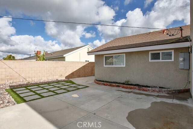 Building Photo - 17151 Hague Ln