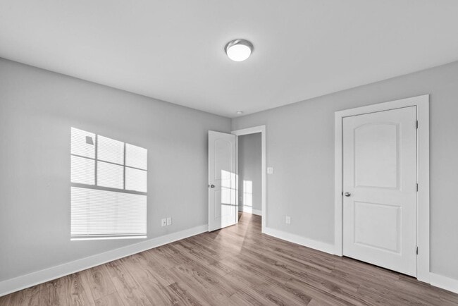 Building Photo - 380 Thad Little Rd