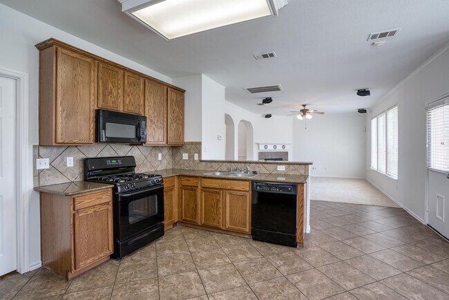 Building Photo - 9909 Delamere Dr