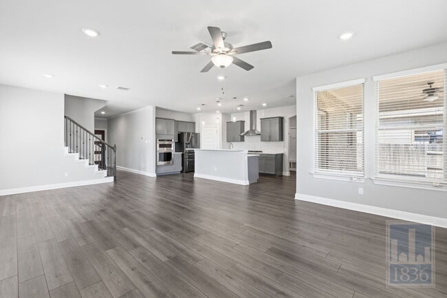 Building Photo - 555 Purple Heart Dr