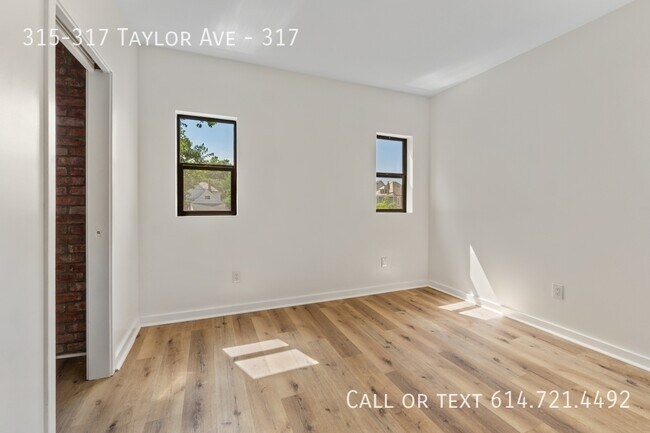 Building Photo - 315-317 Taylor Ave-317