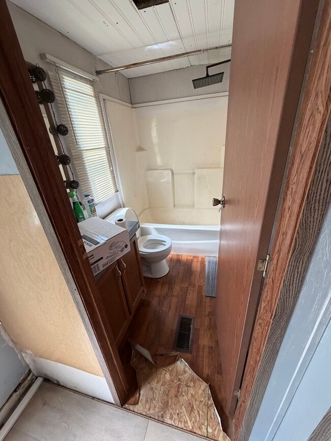 Building Photo - 157 Goodlett Dr