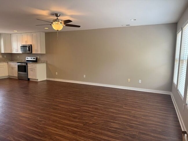 Building Photo - FOR RENT - Beautiful Modern Townhouse in Madison
