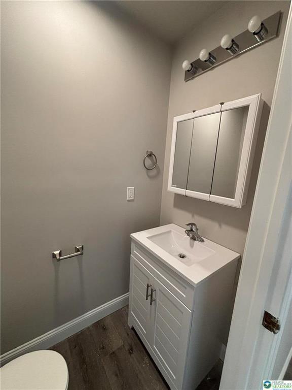 Building Photo - 818 William St