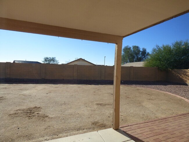 Building Photo - Newly remodeled interior! Excellent price!