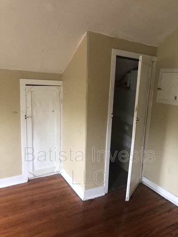 Building Photo - 821 E McCarty St