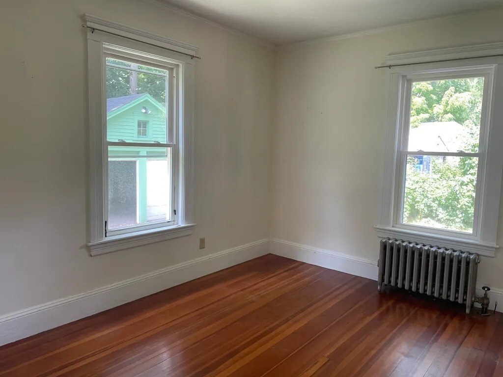 Building Photo - 34 Day Ave