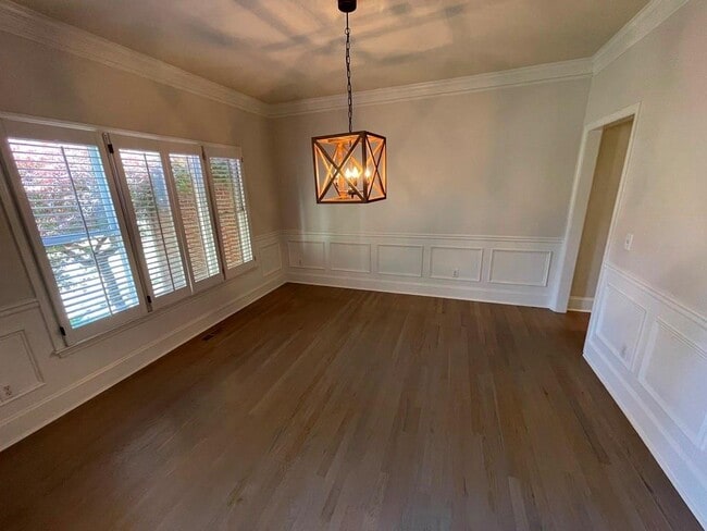 Building Photo - 510 Stonebrook Farms Dr