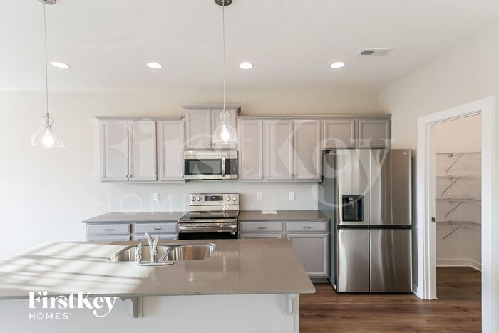 Building Photo - 71 Co Rd 1702