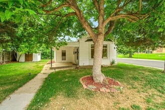 Building Photo - $1,750 - 1 Bed, 1 Bath Historic cottage in...