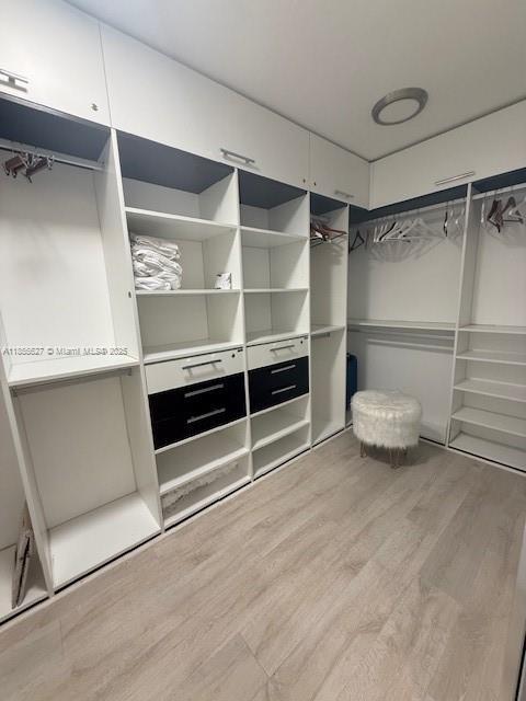 Building Photo - 16500 Collins Ave