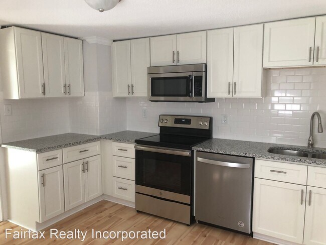 Building Photo - 3 br, 2 bath House - 510 E Nelson Ave