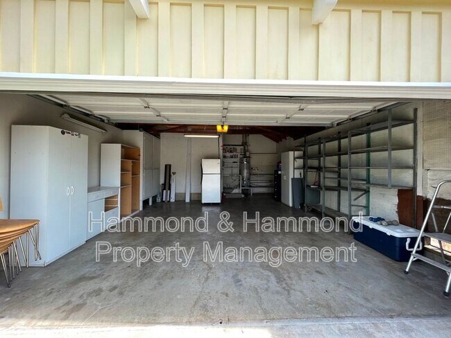 Building Photo - 17115 Bircher St