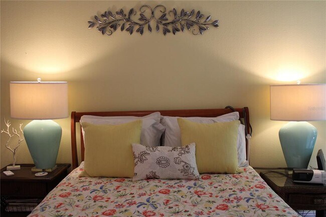 Building Photo - 7537 Preserves Ct