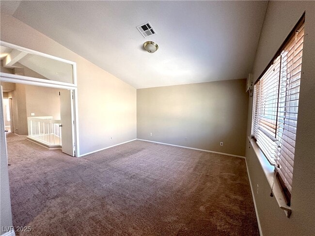 Building Photo - 2433 Twin Flower Cir