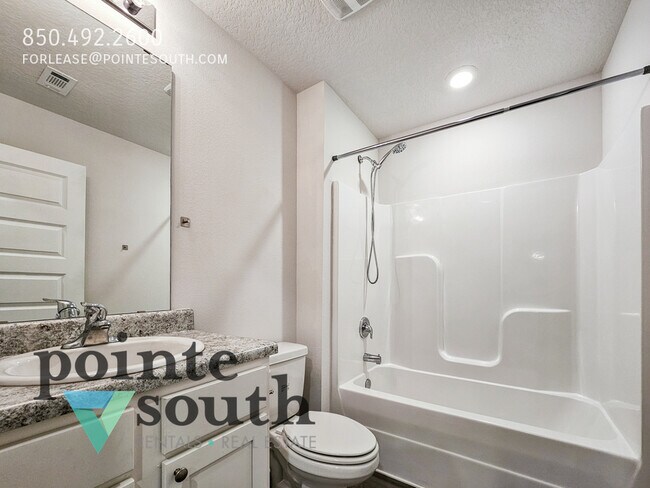 Building Photo - 5249 Peach Dr