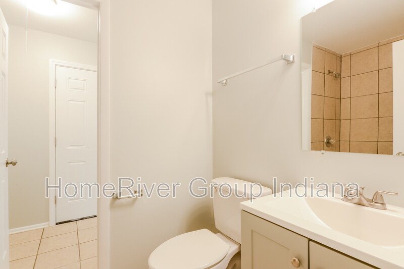 Building Photo - 4332 Exmoor Ct