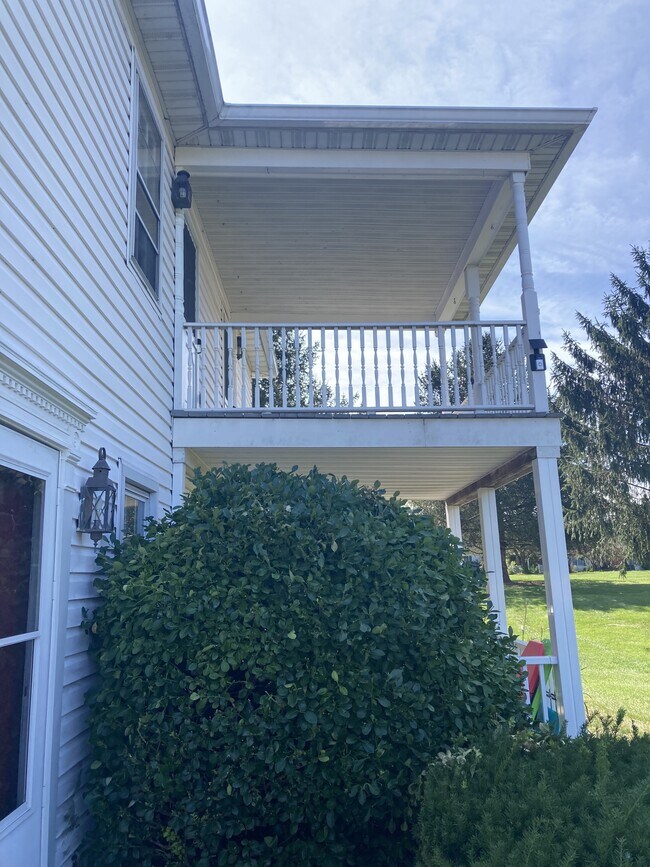 Building Photo - 3502 Scotland Rd