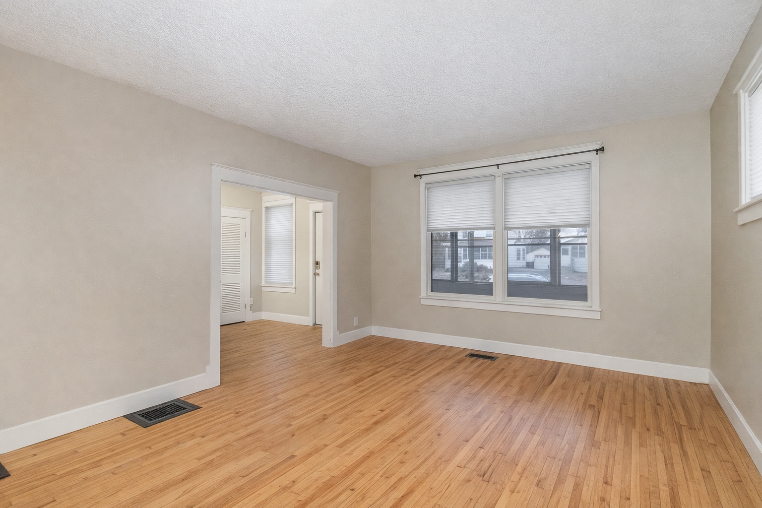 Building Photo - 1498 Selby Ave