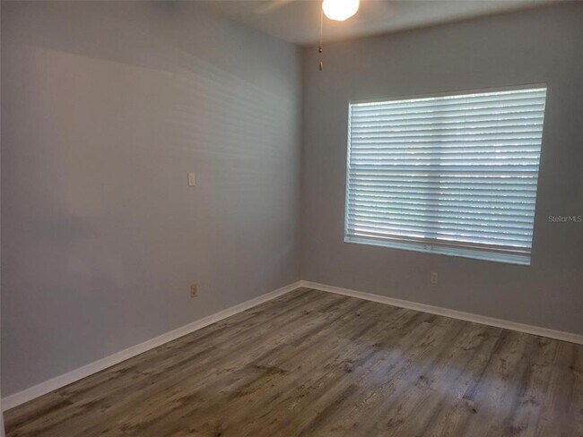 Building Photo - 4009 Hammersmith Dr