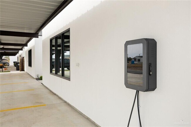 Building Photo - 18 Mile 6 Rd N