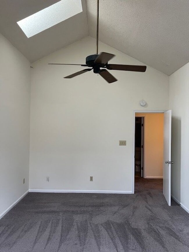 Building Photo - 5 Salt Marsh Quay