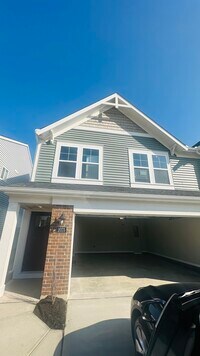 Building Photo - 2075 Wild Berry Wy