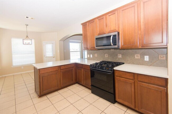 Building Photo - 8603 E Windhaven Terrace Trail