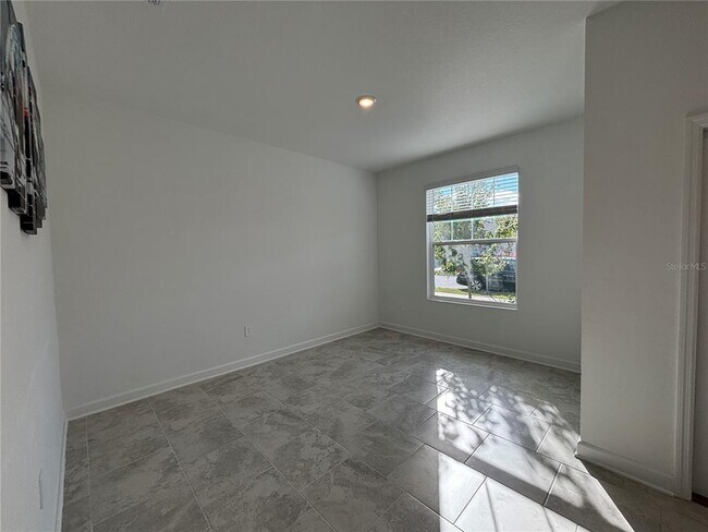 Building Photo - 11157 Lore Wy