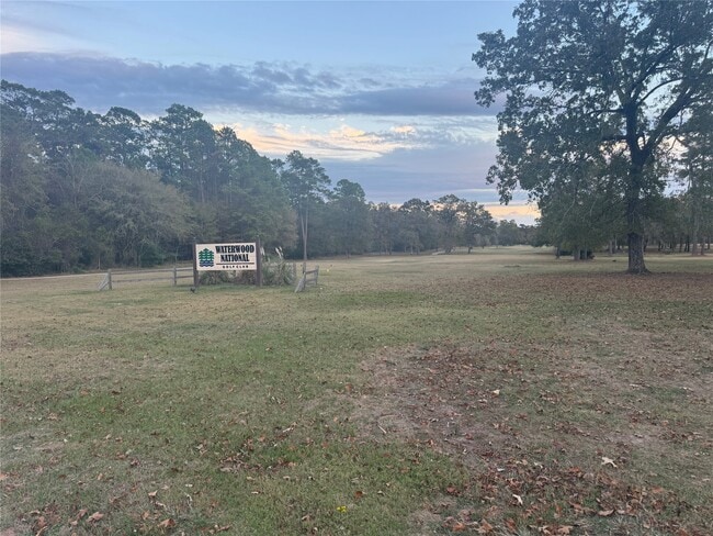 Building Photo - 26680 Pools Creek Dr