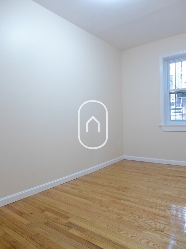 Building Photo - 688 Massachusetts Ave