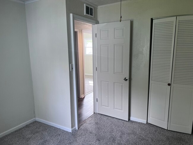 Building Photo - 5349 Pickford Dr