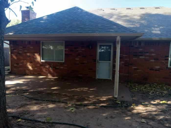 Building Photo - 312 Christopher Todd Dr