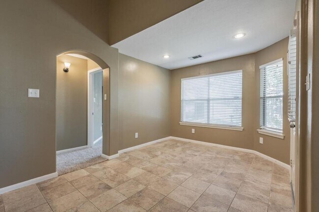 Building Photo - 18326 Cinderwood Dr