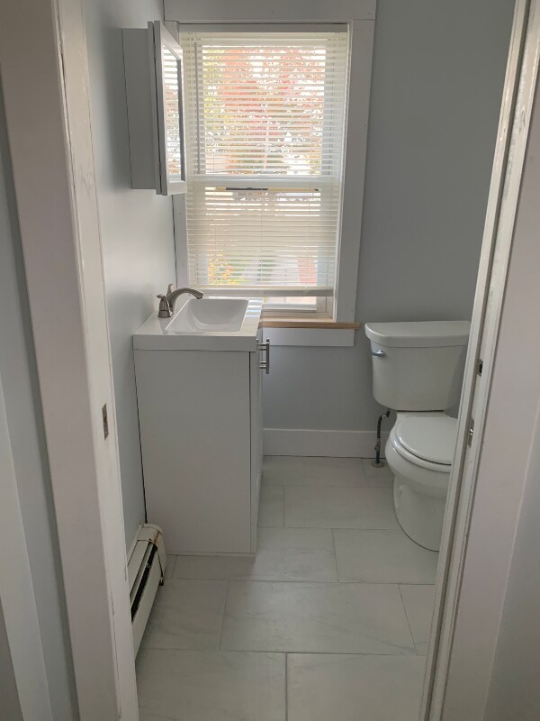 Building Photo - 4 Bay Front Dr