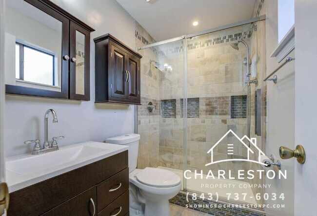 Building Photo - 8042 Nova Ct