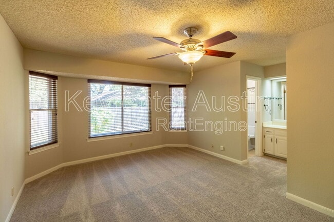 Building Photo - 5839 Secrest Dr