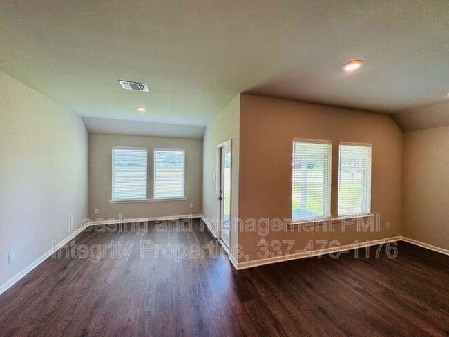 Building Photo - 9239 Garrett Rd