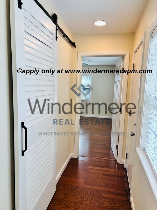 Building Photo - Beautifully Remodeled 2 Bedroom, 2 Bath Duplex on Freeport Blvd w/ garage for storage!- Now avail...