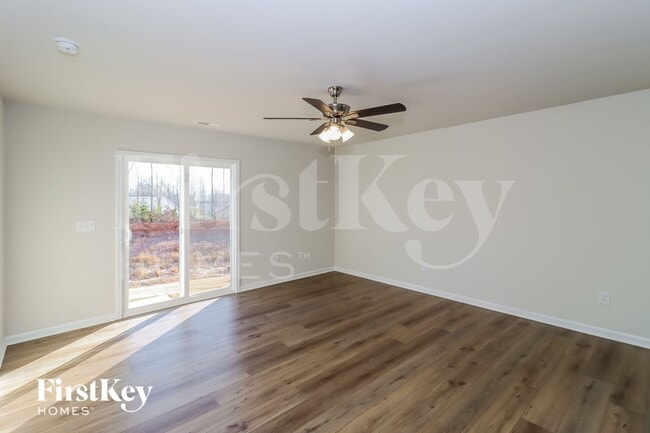 Building Photo - 206 Brentwood Dr