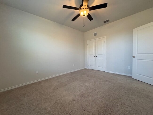 Building Photo - GORGEOUS NEWER HOME NEAR OSO BAY PRESERVE - MILITARY SPECIAL!