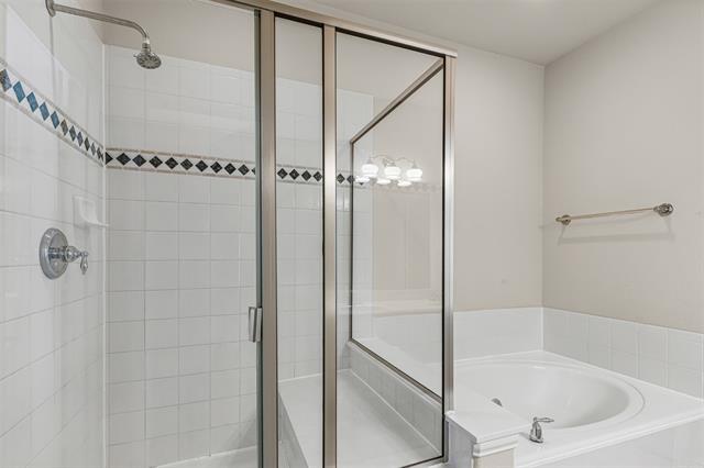 Building Photo - 5717 Lunsford Rd