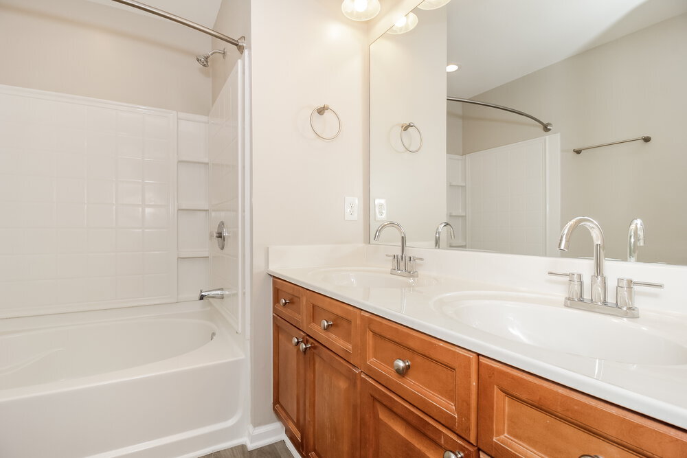 Building Photo - 2213 Hoskin Ct NW