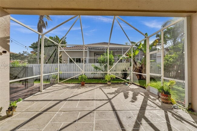 Building Photo - 1379 NW 166th Ave