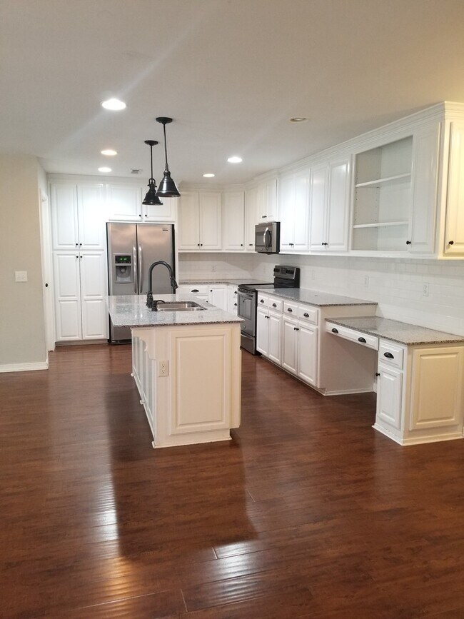 Building Photo - Gateway Subdivision, Enterprise, AL