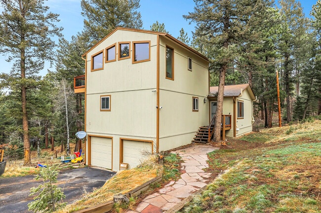 Building Photo - 9209 William Cody Dr